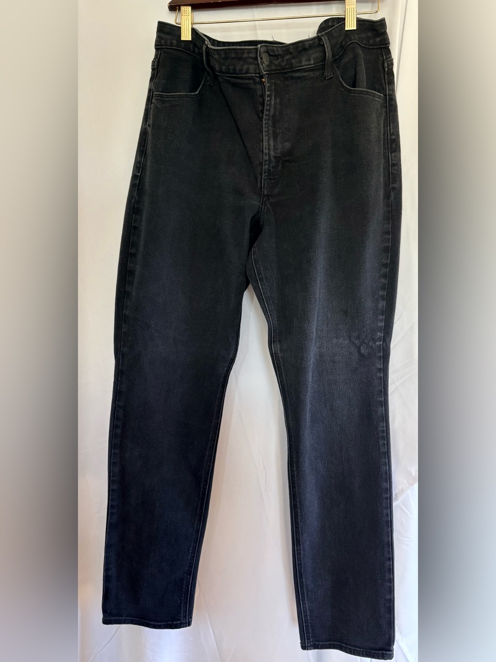 Old Navy Black Straight Leg Jeans Size 16 Tall
